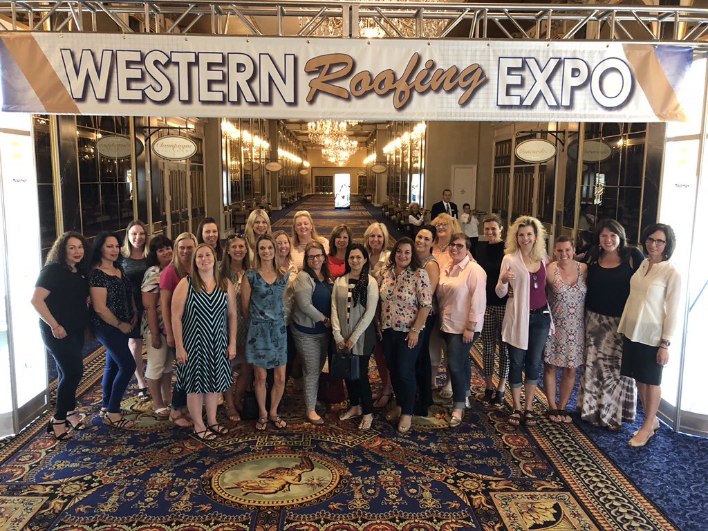 NatlWomeninRoof's tweet photo. These women are making great things happen! The #NWIR Board of Directors and Council Chairs in Las Vegas. https://t.co/M4KsdedwPq