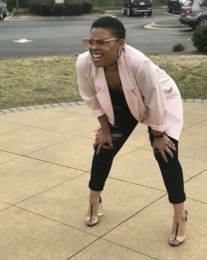 MishLGee_xoxo's tweet photo. Drunj me trying to read this take out menu 😫😩

#NeedsFood #SendHelp https://t.co/nGQgZIGs6O