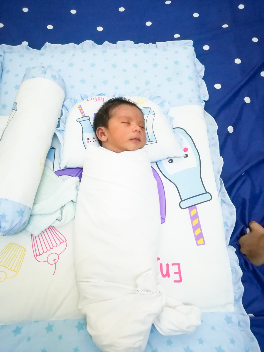 qusyairirosman's tweet photo. Hey buddy 👶 #4thramadan https://t.co/Rtbkz8U9Mu
