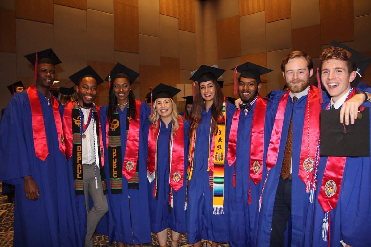 DePaul_News's tweet photo. Backstage with new @CMNDePaul graduates.

#DePaulGrad2018 #herewedo 🔵🔴🎓

📸Carol Hughes, @DePaulU https://t.co/yUaI0Eniz8