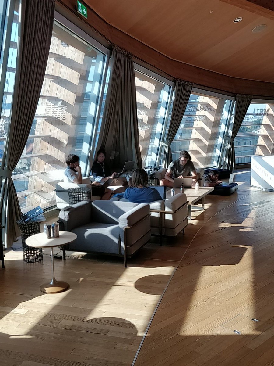 fusillicode's tweet image. ☀️ has risen @ #ThinkMilano but #CognitiveHack didn&apos;t sleep at all! 💪😎 @CodemotionIT