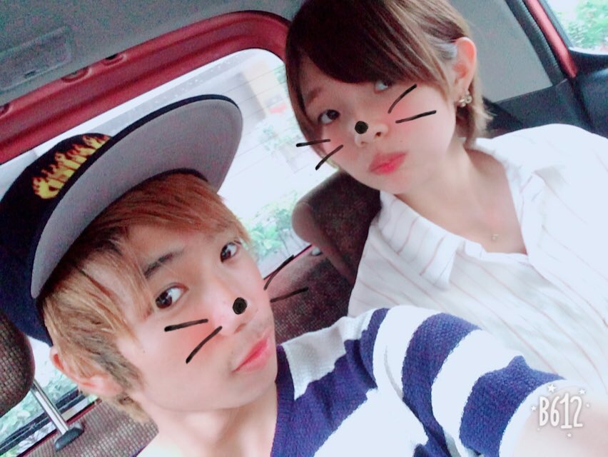 6Yh57's tweet photo. 見てくれ横の変な顔を https://t.co/5TEYskpVJq