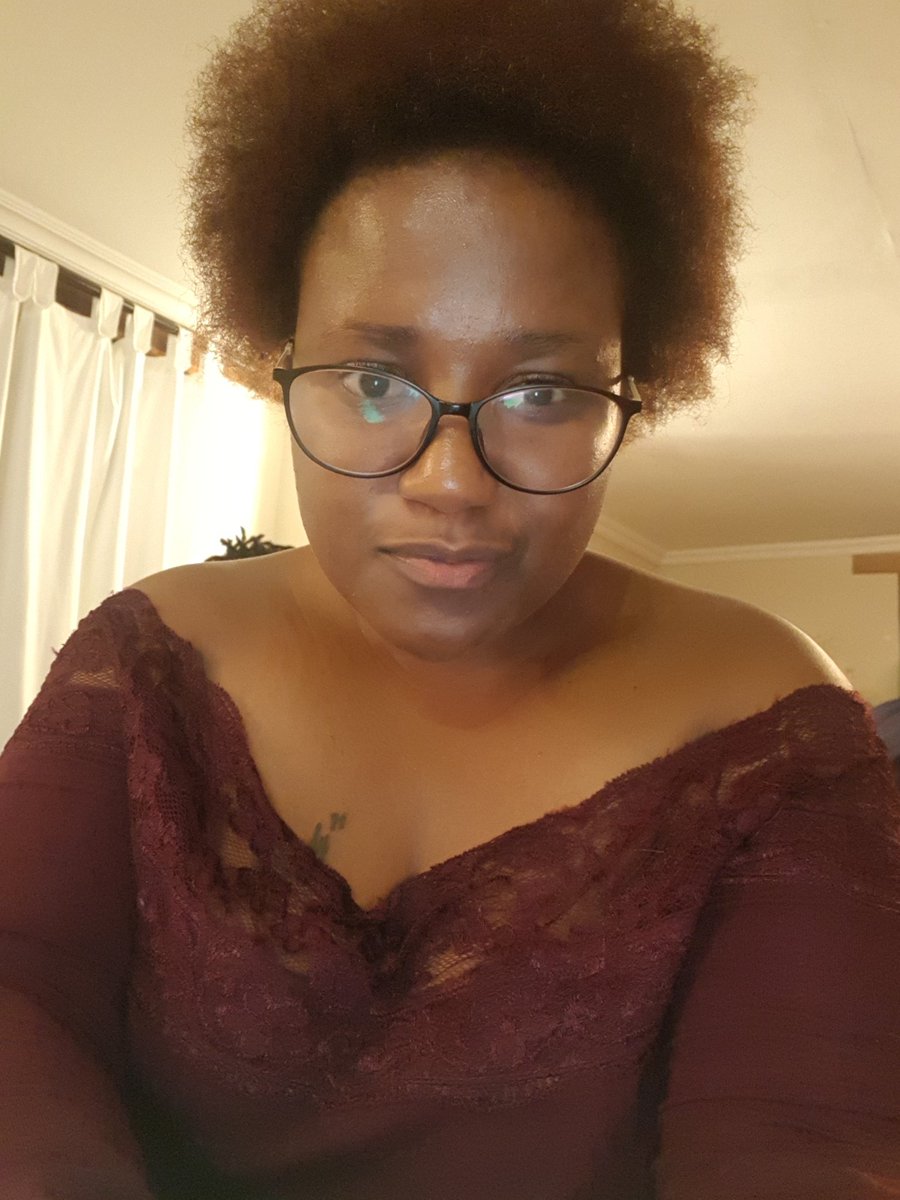 Let me introduce to you our Programme Director of the day #YouthMonth <a href="/Restless_SA/">Restless_SA</a>. She's been on the ground as a Young leader and now she's ready to do amazing job <a href="/EUinSA/">EU in SA</a> event #TAMASA . 3 days to go. #WeAreRestless .
 @BigLotteryFund <a href="/iamMasixolemax/">masixole</a>  <a href="/Gcogco_Mgoduka/">Gcobisa Mgoduka</a>