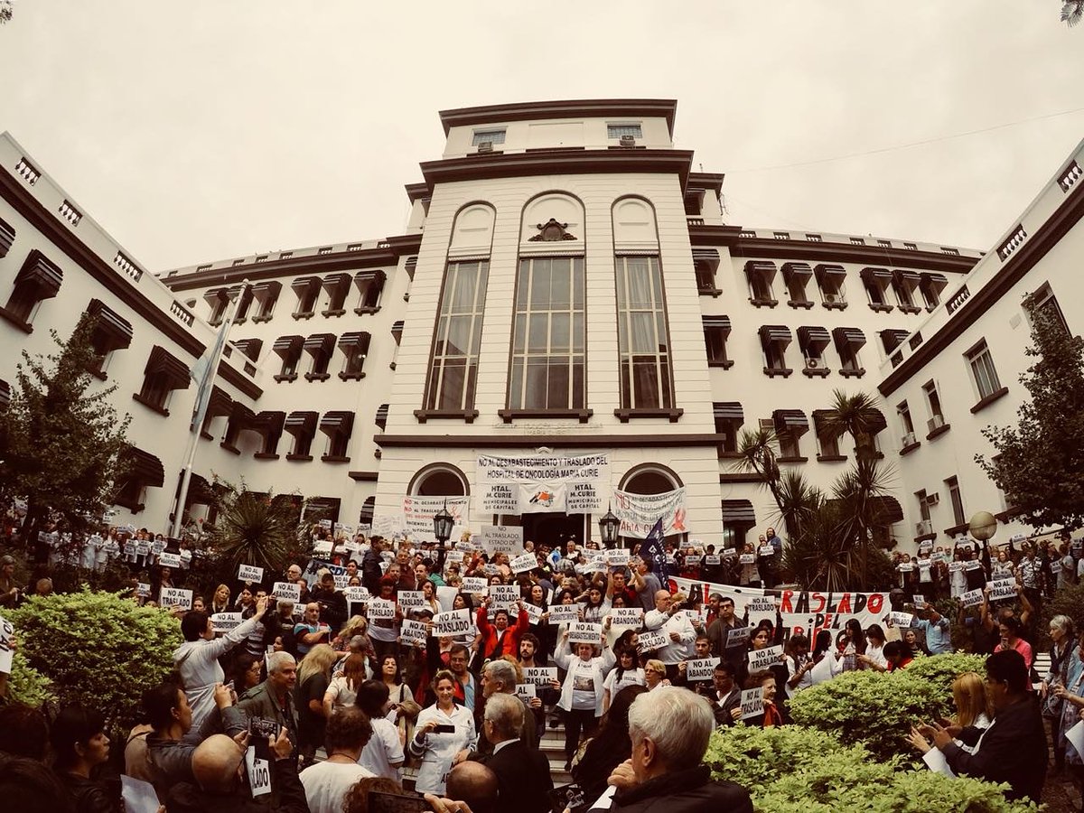 virgmach's tweet photo. @arielstaltari Ayudanos en esta lucha. El hospital Oncológico María Curie (publico) quiere ser trasladado para una unificación de 5 hospitales en 1 en predios del Muñiz. Nuestra pág No al traslado del hospital María Curie. #NOALTRASLADODELHOSPITALMARIACURIE https://t.co/EIeDeQHQbC