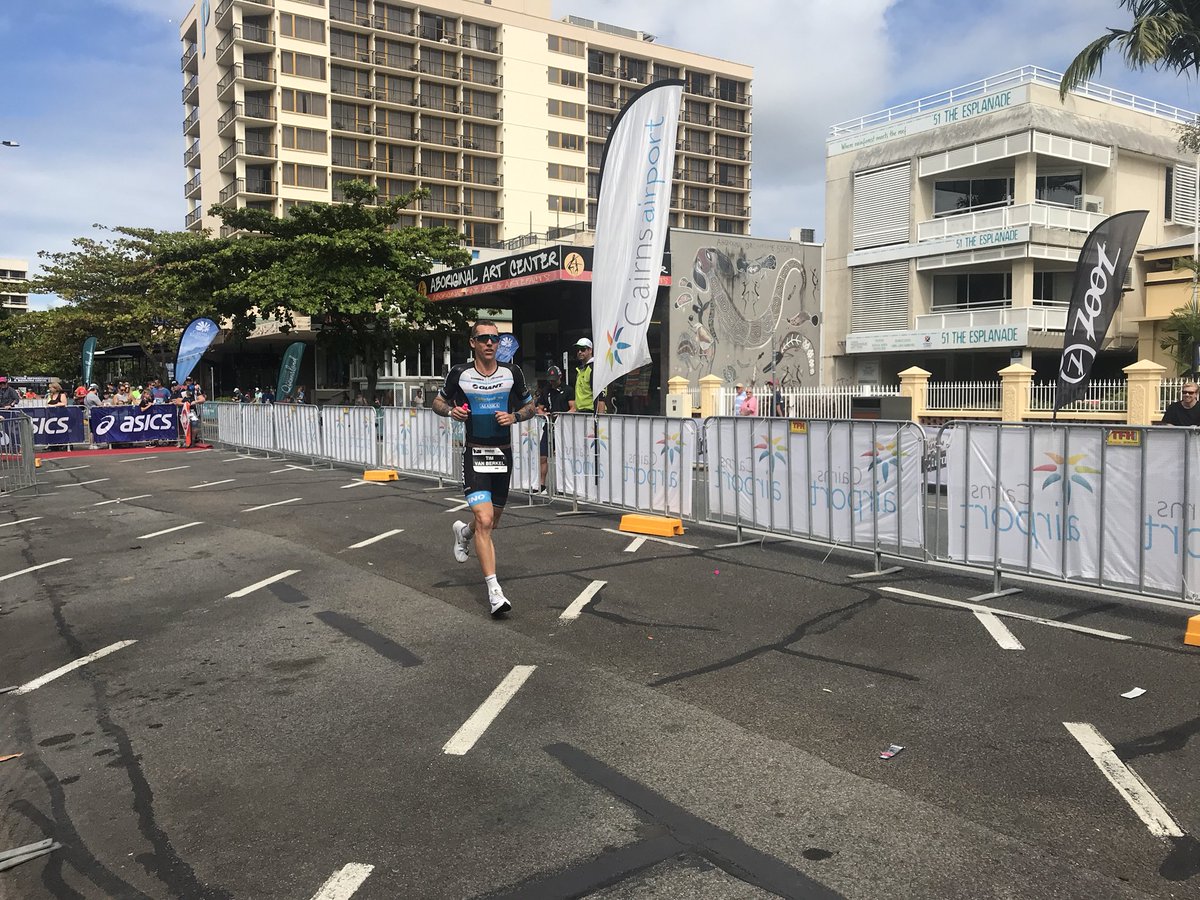 ReedPerformance's tweet photo. Berks 2 minutes down on the front runners but we all know he can run to the front! https://t.co/5MJBOc6xqK