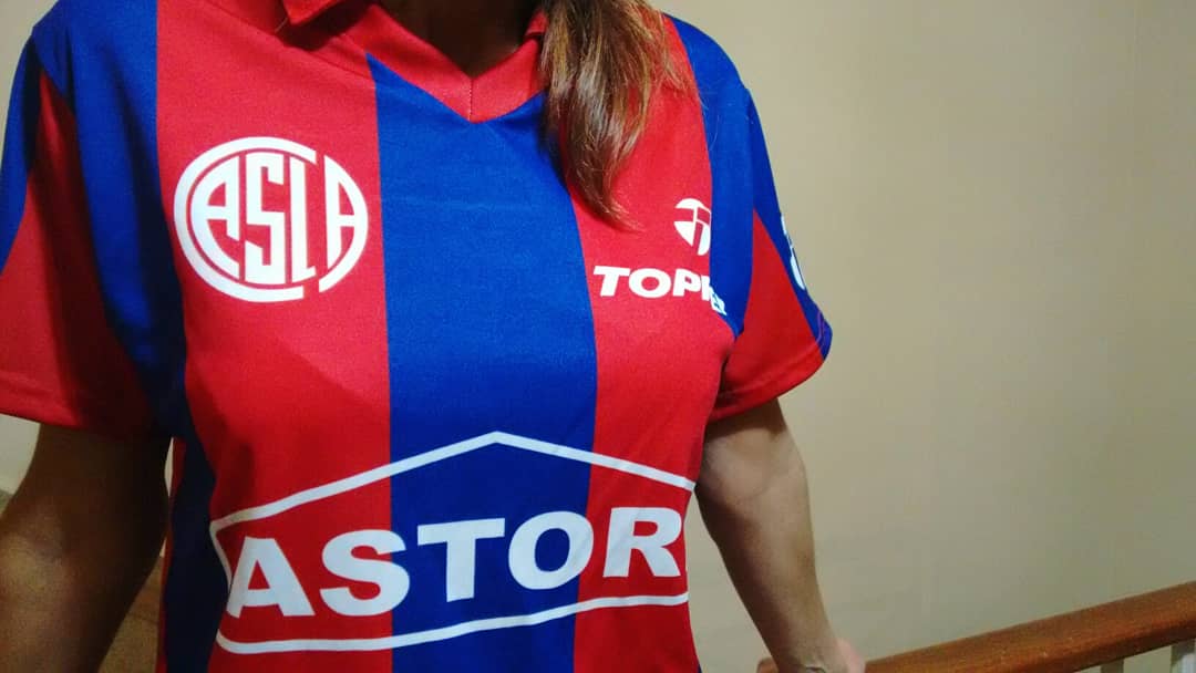 cenretroSL's tweet photo. 💅Sábado a la noche y tu cuerpo lo sabe.
✓Modelo #Topper91 por #CentroAtrásSL: $600
✓Talles S M L
✓Pedidos por mensaje privado!
#SanLorenzo #CASLA #SLA #Ciclón #Boedo #EscuelaDeTablones https://t.co/m7Y5cHt6iv