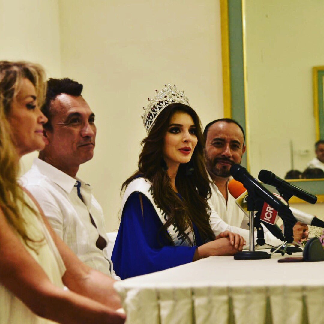 Colima_Turismo's tweet photo. En conferencia de prensa @andreatoscanno en el @HotelCeballos platicó de sus experiencias que vivió en el reality y el certamen #MexicanaUniverdal que la llevaron a obtener el triunfo. Así mismo, dió pormenores de sus actividades que tendrá por el estado. https://t.co/sqvbrSOmOf