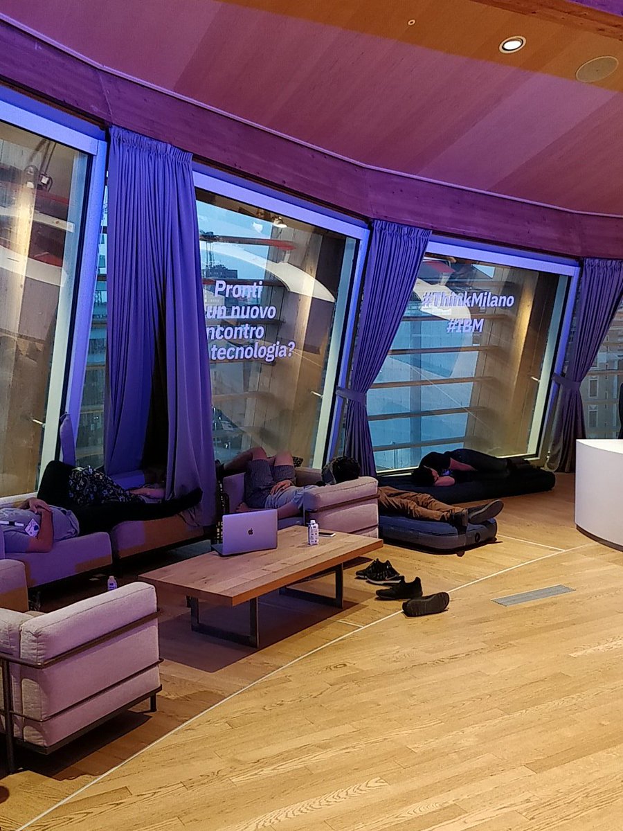 fusillicode's tweet image. Good morning/night #CognitiveHack #ThinkMilano 😉