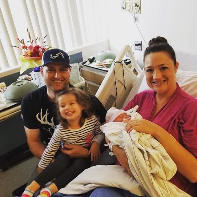 FCFL4403's tweet photo. Our fire family continues to grow! Please help us welcome Bryce Wyatt Green who was born late last night. Family and baby are doing great! #somethinginthewater #futurefirefighter #firewife #bigsister #happyandhealthy https://t.co/kQBXzhnIil https://t.co/X4fjCYgTNg