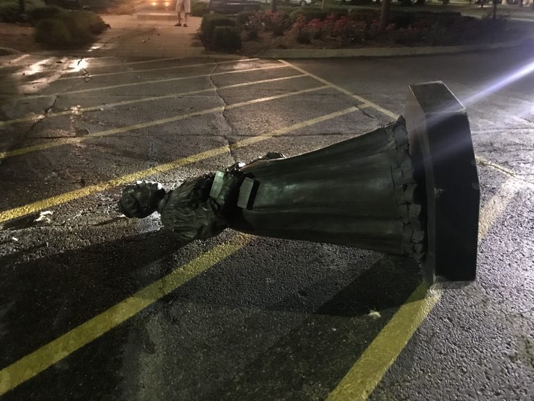 bradley_scout's tweet photo. The Lydia Moss Bradley statue was struck by a car tonight. Follow along as the story develops. https://t.co/X2FTniZ6wb https://t.co/bDHI487alh