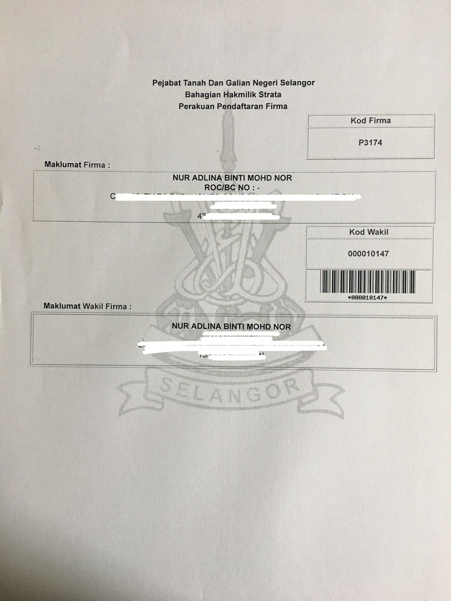 AdlinaMn's tweet photo. APA PERLU BUAT LEPAS DAPAT GERAN STRATA?

This is thread.

Rumah ni aku beli cash tahun 2015. Skang strata dah keluar. Lepas settle urusan strata ;
.
Pergi ke SUK (rumah di selangor), daftar biometric. Apa tujuan daftar biometric? Supaya boleh buat carian (land search) https://t.co/ZJxlQ3BxjF