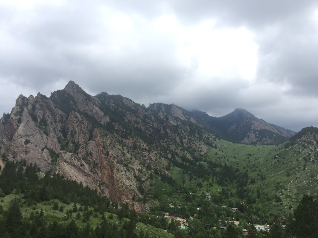 maryckolben's tweet photo. @JimBurgen Went hiking with girlfriends, talked about this weeks “training”  it was Awesome! https://t.co/kOsZP7yPj5