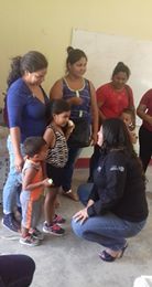 ConafeRuiz's tweet photo. Nuestra delegada siempre atenta a los integrantes de las comunidades con esa sencillez por una educación de calidad.
Gracias!!!!!! @Eicarrilloa @ETorresRivera1  somos familia CONAFE https://t.co/glFPkWo1MR