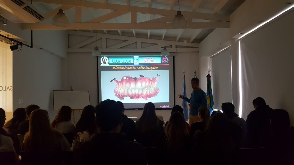 cerik_ar's tweet photo. Contentos de compartir una vez mas nuestras experiencias del AREA3D en nuevos espacios, en esta oportunidad con los colegas de una entidad amiga como la Sociedad Odontológica de la Plata. Gracias a todos los que hicieron posible este encuentro, SOLP La Plata y CAO https://t.co/0cf6jDaQG5