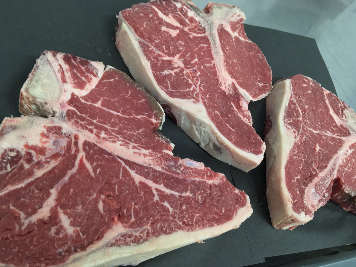 ValleyCutting's tweet photo. @nusr_ett hey, love your innovation, my shop is near Ottawa if you are ever around, 👊🔪 https://t.co/jtmXnKUgyc