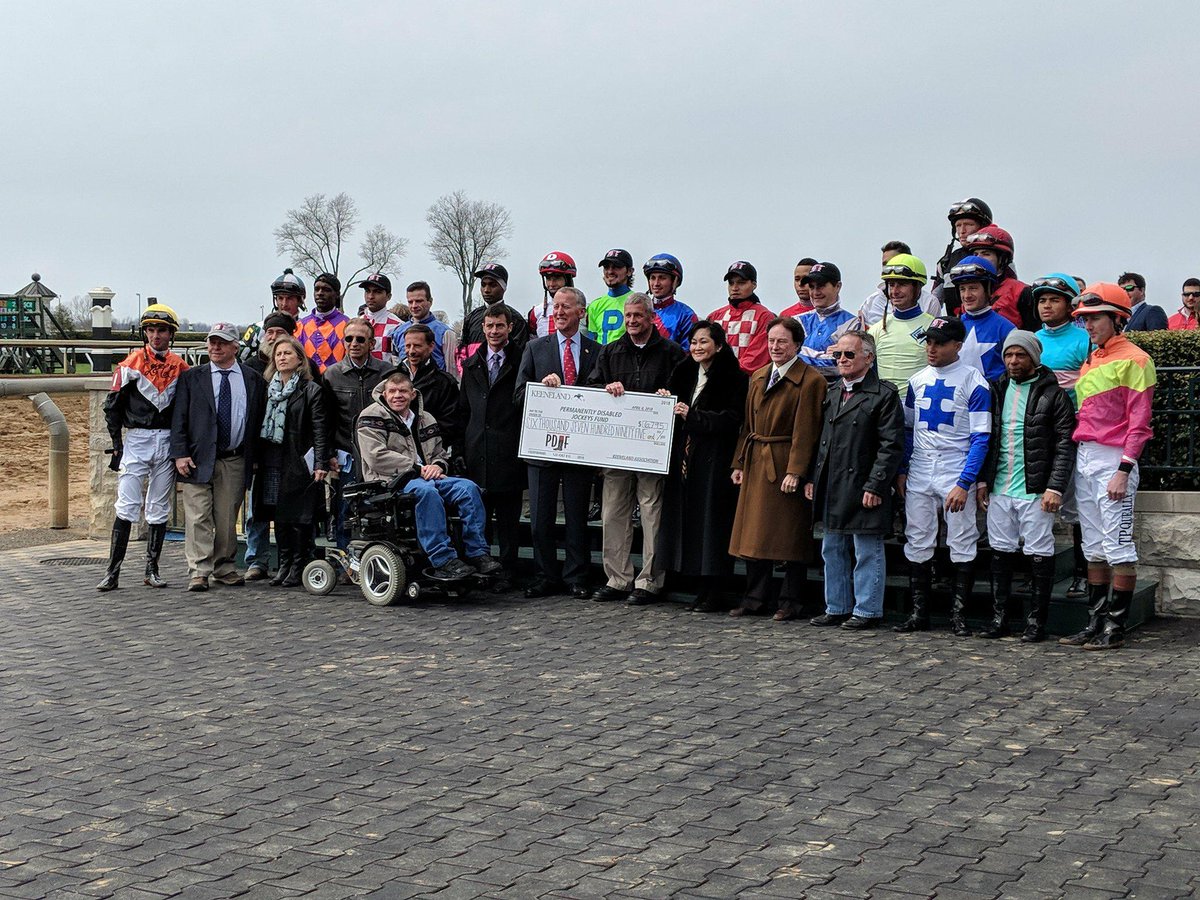 Barndoorbarney's tweet photo. @JulienLeparoux
4-8-18
#Keeneland
#PDJFTelethon https://t.co/T38U4j8w01