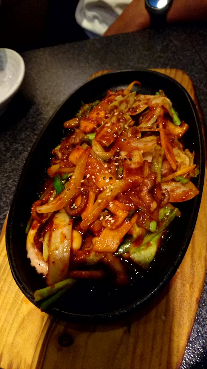 佐藤浩之 ジョニー در توییتر 先日は兄と新大久保の韓国料理屋で晩ご飯 タコ炒め ウマ辛 海鮮チヂミ 安定 そして看板メニューのフライドチキン ネギ ボリューミー たまには兄弟でご飯ってのもいいもんだ 兄弟 晩ごはん タコ炒め 海鮮チヂミ フライド
