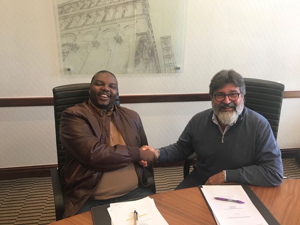 CoalTechEnergy's tweet photo. #CoalTech's South African Associate, CASA, has signed an agreement with Lawrence Zako Company for the distribution of CASA coal pellets to the local domestic household market >> https://t.co/i6UpIx7EE0 #coal #pellets #energy @ffbahrain https://t.co/ly2rYLYJSx