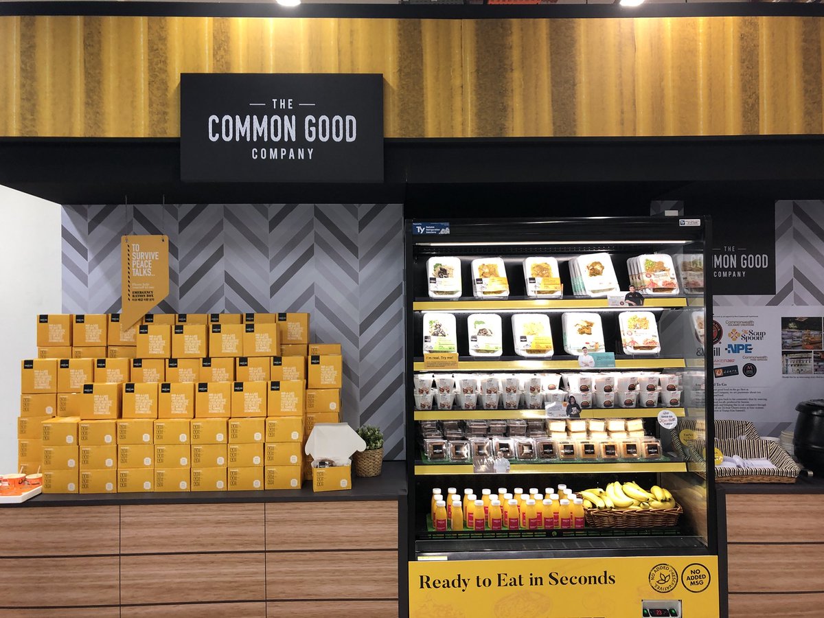 #TrumpKimSummit: Food hall at media centre in F1 Pit Building offers #Singapore favourites like laksa and chicken rice, coffee and snacks