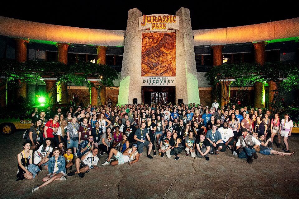 crowdcontrolus's tweet image. And the world thanks you! #CrisisAverted! RT @UniversalORL: We are happy to report that all dinosaurs have been successfully detained thanks to this crew. 👌 #JurassicAliveMeetup