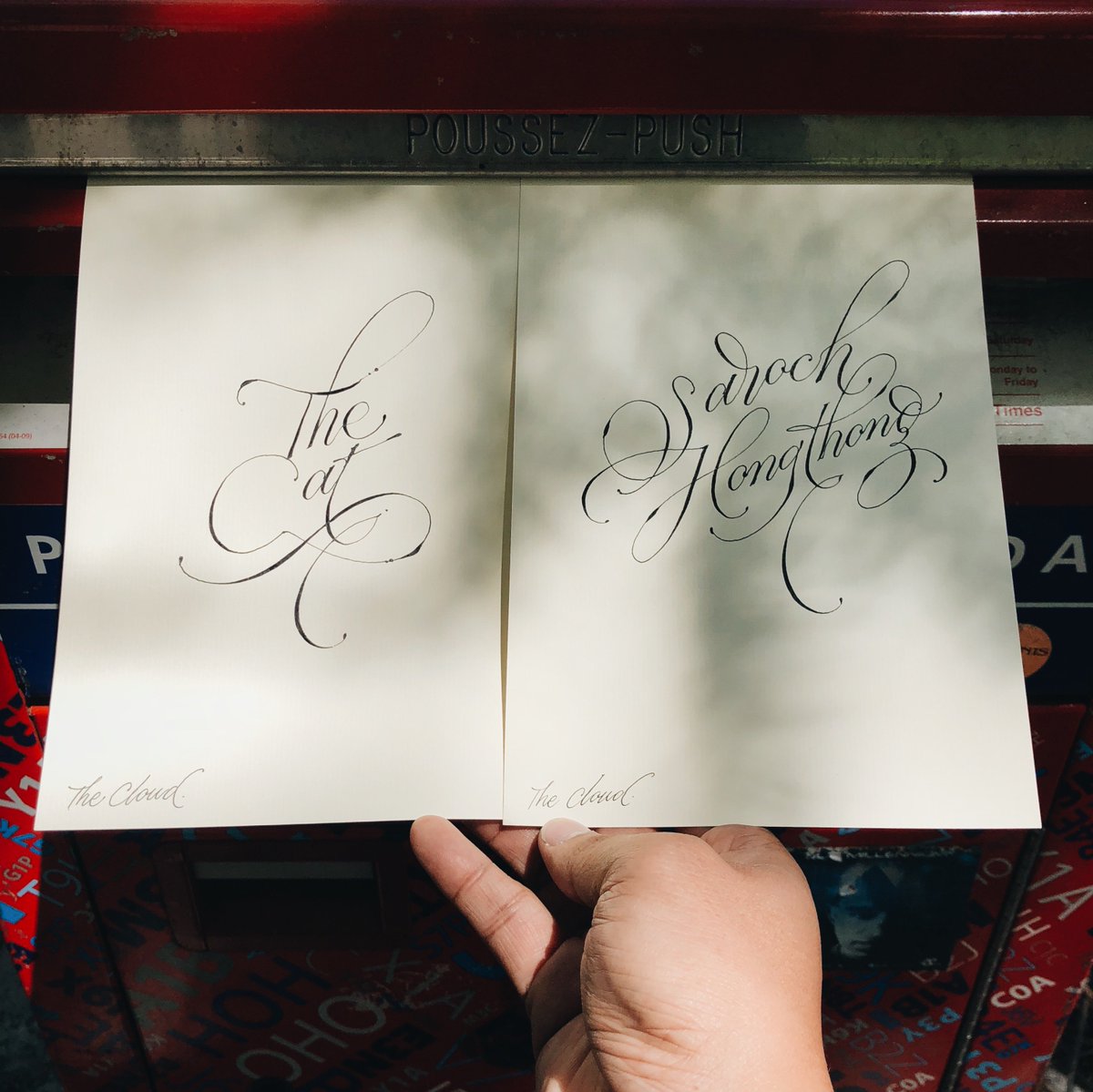ผู้อ่านที่ส่งโปสการ์ดมาหา The Cloud รอรับโปสการ์ดตอบกลับแบบเขียนชื่อคุณเป็น Calligraphy ผมส่งจากแคนาดาเรียบร้อยครับ ใครอยากได้บ้างอ่านที่นี่เลย readthecloud.co/postcard-9/ #readthecloud