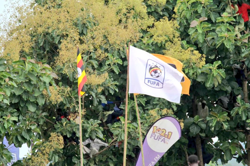 OfficialFUFA's tweet photo. #StanbicUgandaCup 
#VIPERSKCCA 
The FUFA flag flew high as
@KCCAFC  edged @VipersSC 0-1 in the final played at Emokori grounds, Bukedea.
@stanbicug @MosesMagogo @KalushaPBwalya @CopaLagosBS @OfficialFUFA @CephasTendereza @IsmaelKiyonga @Emy_Casaletti https://t.co/RUdcfeaasu