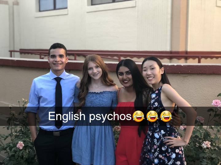 Ctali15's tweet photo. We made it,Friends!!!!❤❤💛💛 https://t.co/uKWDtAUAF4