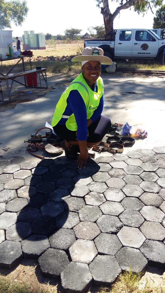 michmars13's tweet photo. At polywax in Zimbabwe . A community based organisation making ise of waste plastic to manufacture floor polishes, crayons, candles, plastic cement pavers , scrubbing stones and roofing tiles as well as counter tops. We are looking for interested persons or organisations. https://t.co/3YF2xiok1k