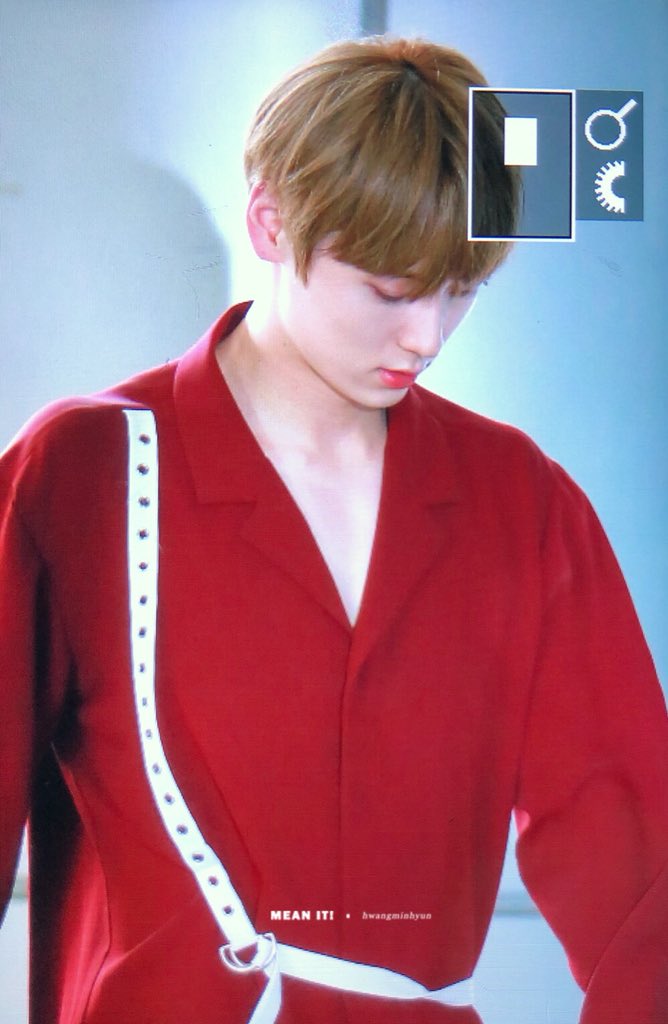 meanit_mh's tweet photo. 180610 팬싸 출근 #워너원 #wannaone #황민현 #Minhyun 버건디 넘 이뽀 ㅠㅠㅠㅠㅠㅠㅠㅠㅠㅠㅠㅠㅠㅠ❤️❤️❤️❤️❤️❤️❤️❤️❤️❤️❤️❤️❤️❤️❤️❤️ https://t.co/Wqfkd0WfVa