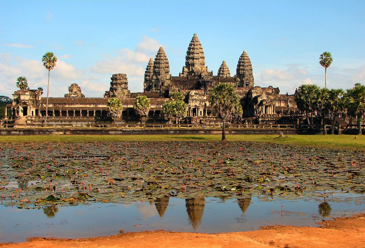 11) Fu-nan would eventually disappear around 6th-7th century but its legacy of Kaundinya would survive and would be taken to the new heights by the Khmer kingdom which will rose into Cambodia ultimately culminating into largest Hindu temple of ancient world!