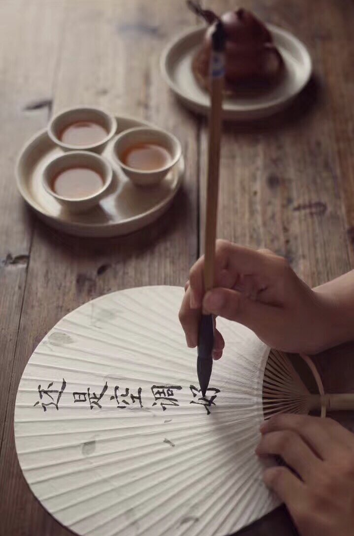 morimatea's tweet photo. Will be read a book, write, write life.
.
.
.
#rougui #springtea #organic #tea #teatime #tealover #teastyle #tealife #teacup #teapot #handmade #porcelain #teasoup #color #chaqi #teaset #teaware #zishahu #taotu #shanzi #maobi #calligraphy #chai #thé #чай #herbata #tè #morimatea https://t.co/UWmq0PrfuW