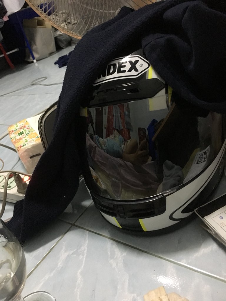 นอนได้ทั้งวัน. นอนแก้ผ้าวนไป #อากาศหน้าเย็ด #เอวบางร่างน้อย