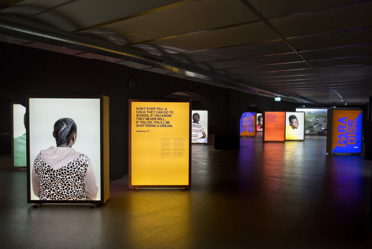 Bas Vroege (Paradox) spoke about the most interesting transformation in photography today. "The most challenging transition is the fact that photographers, agencies and producers do no longer need middlemen or venues to distribute their stories." viewbook.com/articles/bitte…