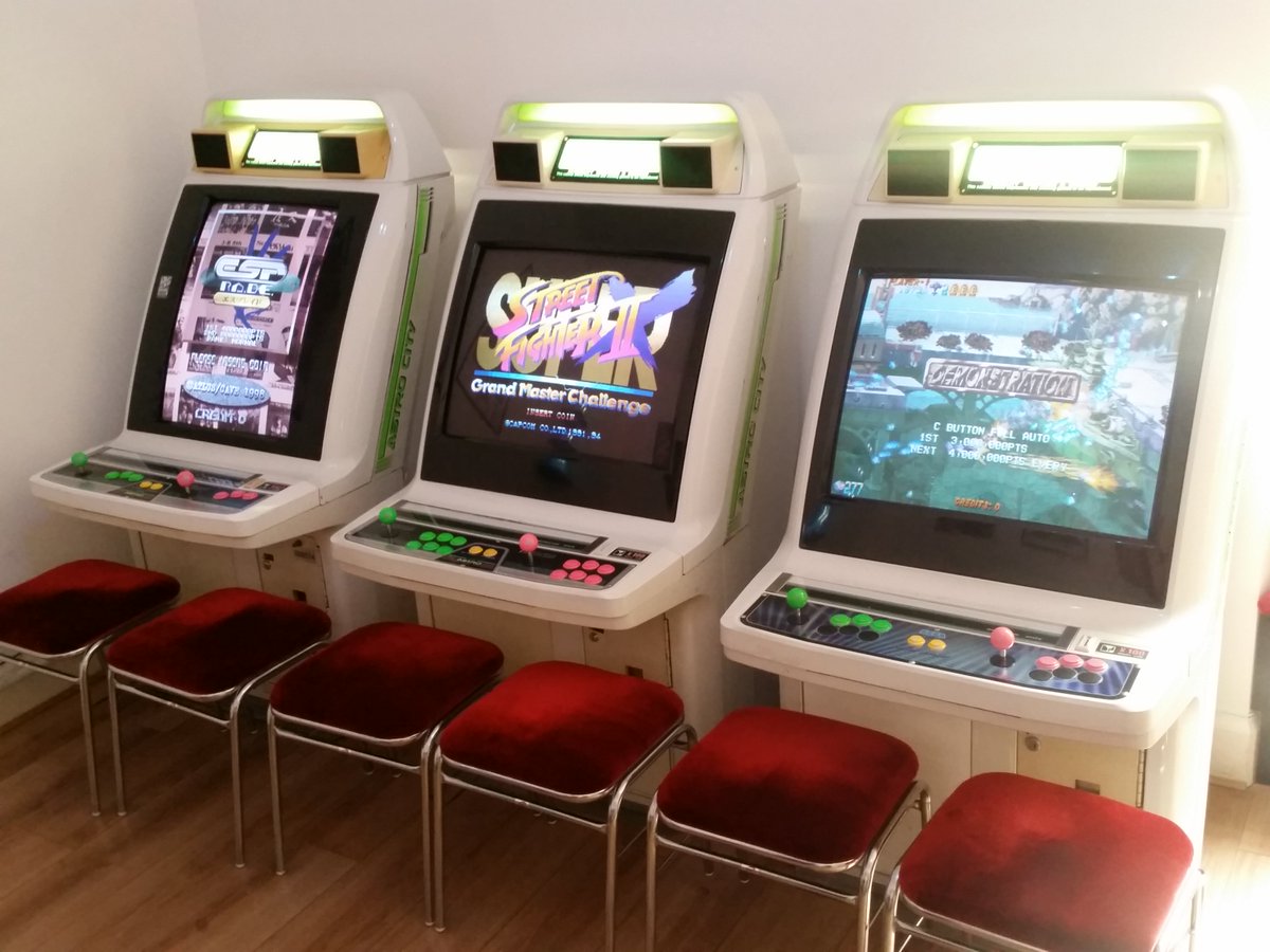 super street fighter 2 arcade cabinet
