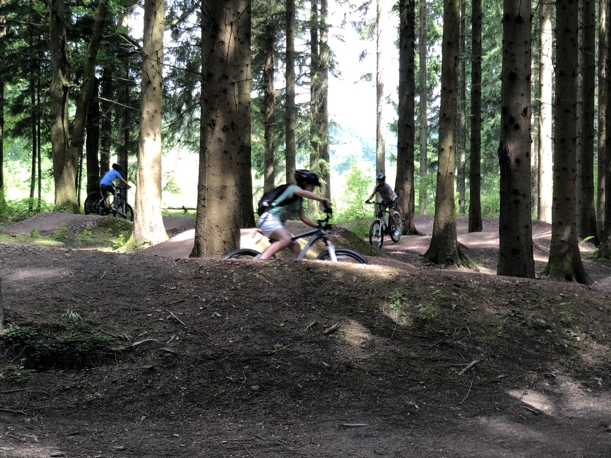 OSH_Sport's tweet photo. MTB Sunday on the pump track. #rollers # berms #fodtrails https://t.co/J4sT9NWuz3
