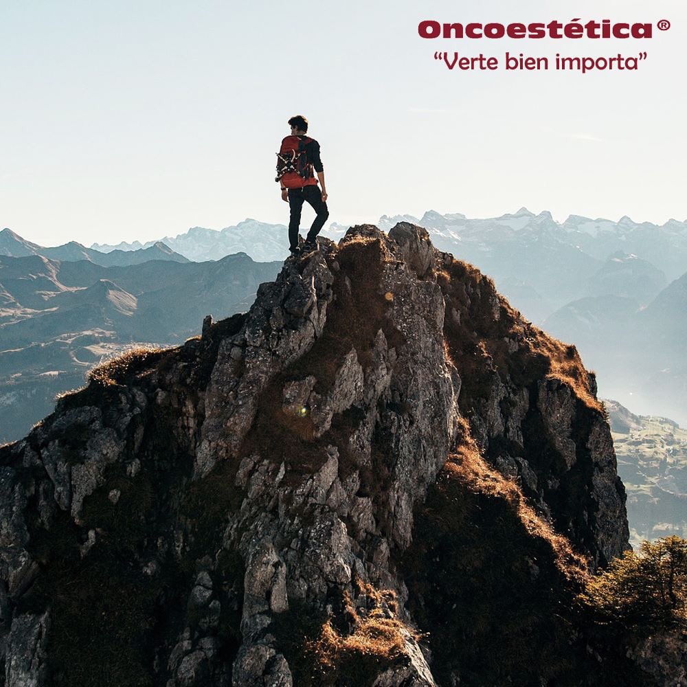 ONCOESTETICA's tweet photo. "Por muy alta que sea la montaña siempre hay un camino hacia la cima"
¡Feliz fin de semana!
#felizfindesemana #sonrie #frasesmotivaddoras #NuncaTeRindas https://t.co/6ZumWsRchA