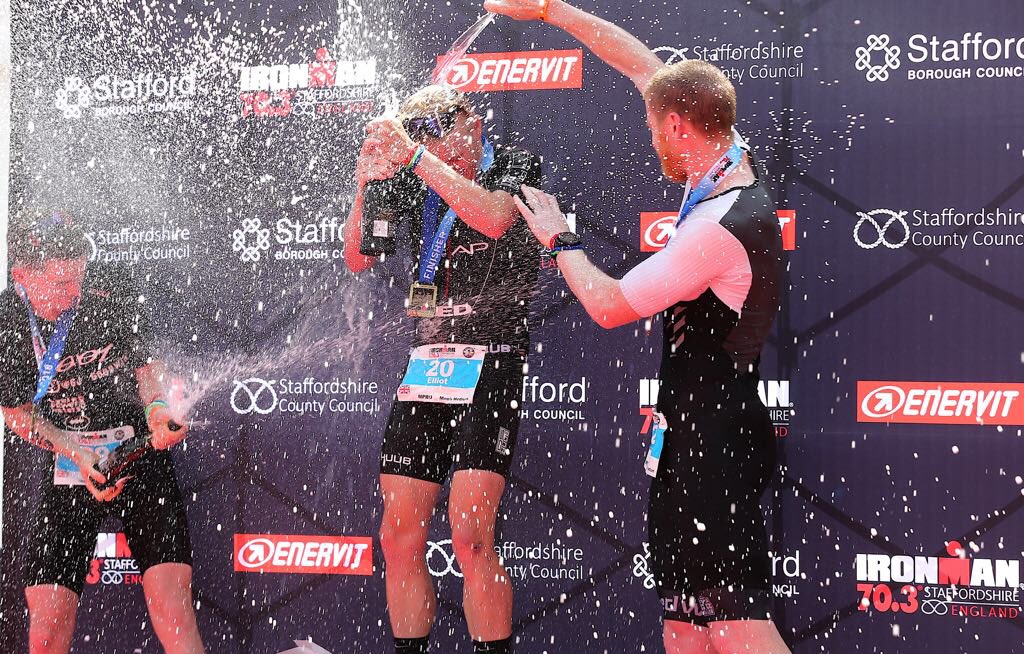 Top 5 men: @smales_elliot 3:59:23, Goodwin 4:01:36, Mccrystal 4:01:46, <a href="/cyril_viennot/">Cyril Viennot</a> 4:02:54, Toldi 4:03:53 #IM703Staffs