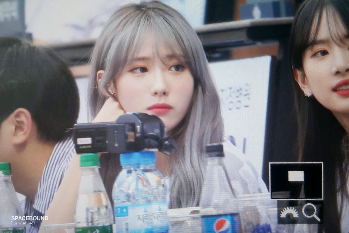 SpaceBound_97's tweet photo. 180610 #루다 #우주소녀 #WJSN https://t.co/vhJxqLplpy