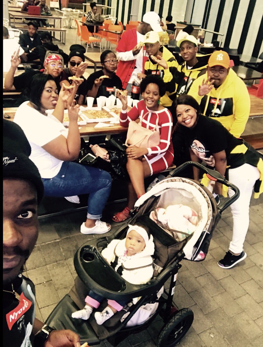 GomolemoLesabe's tweet photo. The smallest of all Tsibipians is turning 1 today ... Happy Birthday to my Niece Rorisang 🎂🎂🎂🙌🙌🙌🙌❤❤❤ https://t.co/ZMumv4n2mY