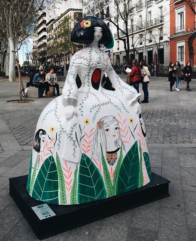 Fadhlaoui2's tweet photo. #MaríaHesse #sculptures  #velazquez @MilovanCavor @guillaumekdd 😍 https://t.co/qa0DvnfIbC