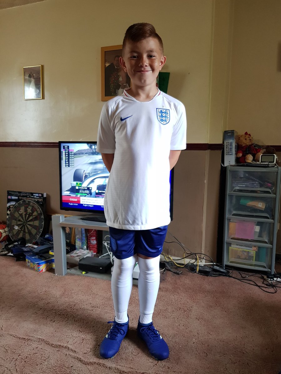LestahBoy's tweet photo. Ready for his big day...trial at Mansfield Town...no matter how it goes I am so proud of this lad its unreal. He has come so far with his football since he started. #Football #MRFC🖤💛 #DBUFC❤🖤 #FOXSOCCER🦊 @FoxSoccerAcadNY https://t.co/Ty0sQCnaMP