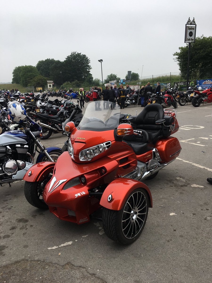 MotorCommunity's tweet photo. It’s busy over at @squirescafe https://t.co/DJPAi583cz