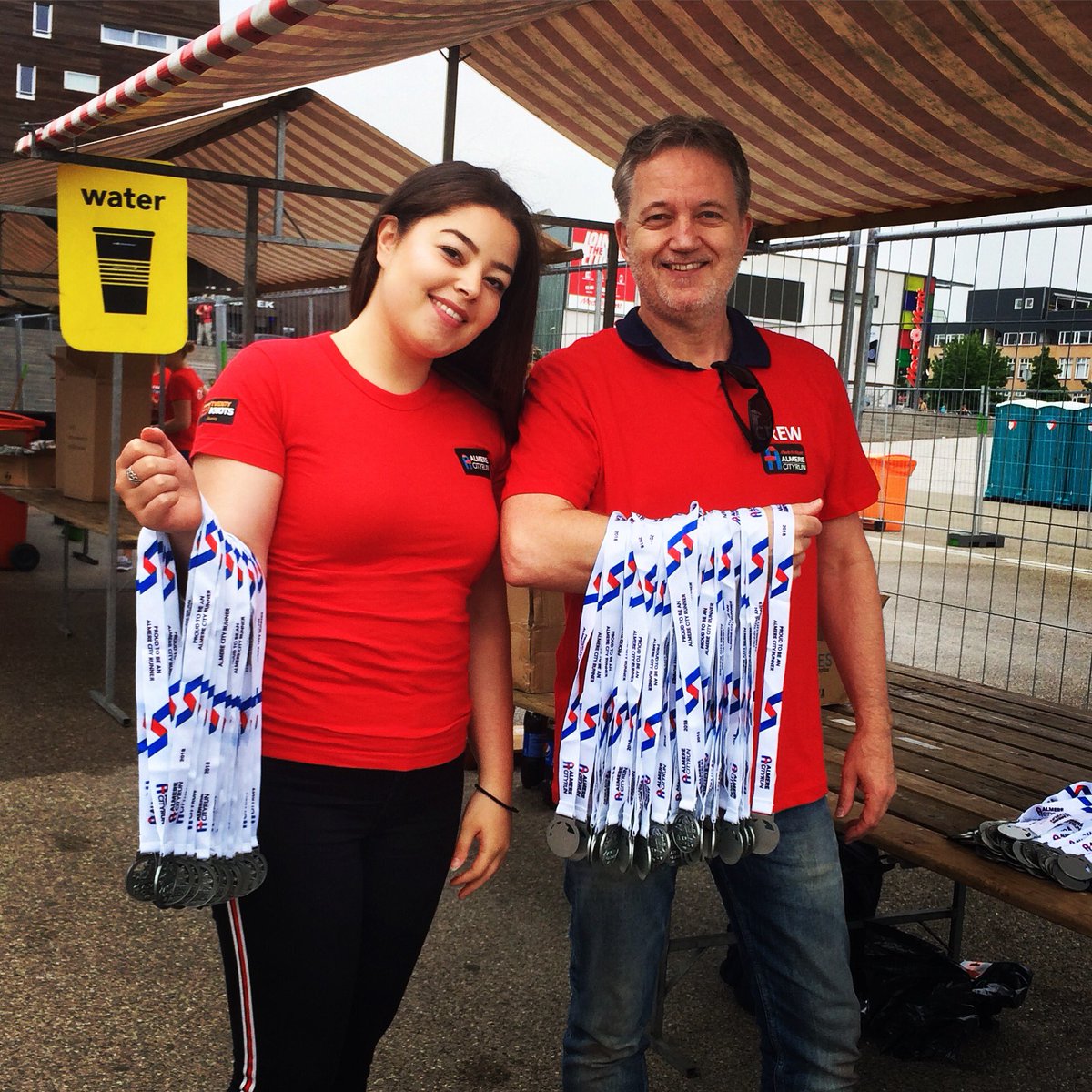 almerecityrun's tweet photo. Kom je ook een mooie medaille ophalen? We staan op je te wachten.
#acrnl @MediaMarktAlmer #run #nevernotrunning #Almere https://t.co/Y2HIiwKwmd