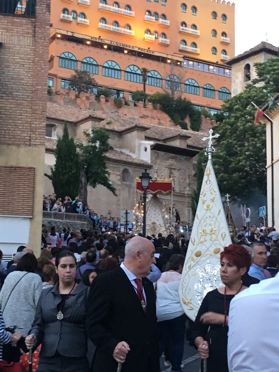 Un feliz recuerdo en el acompañamiento a María Santísima de la Merced, en su 800 aniversario de la orden Mercedaria.Gracias a <a href="/NAZARENOyMERCED/">Nazareno y Merced Granada</a> por todo el trabajo realizado y que pudimos disfrutar. ¡Viva la virgen!