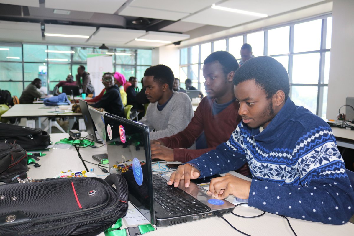 EpiAFRIC's tweet photo. It's the final day of the #HealthMeetsTechKE Hackathon!!!

Techies and Health professionals in one room with one goal; to develop solutions that could help leapfrog stages of development in the Kenyan health sector. https://t.co/qt67tEpASb