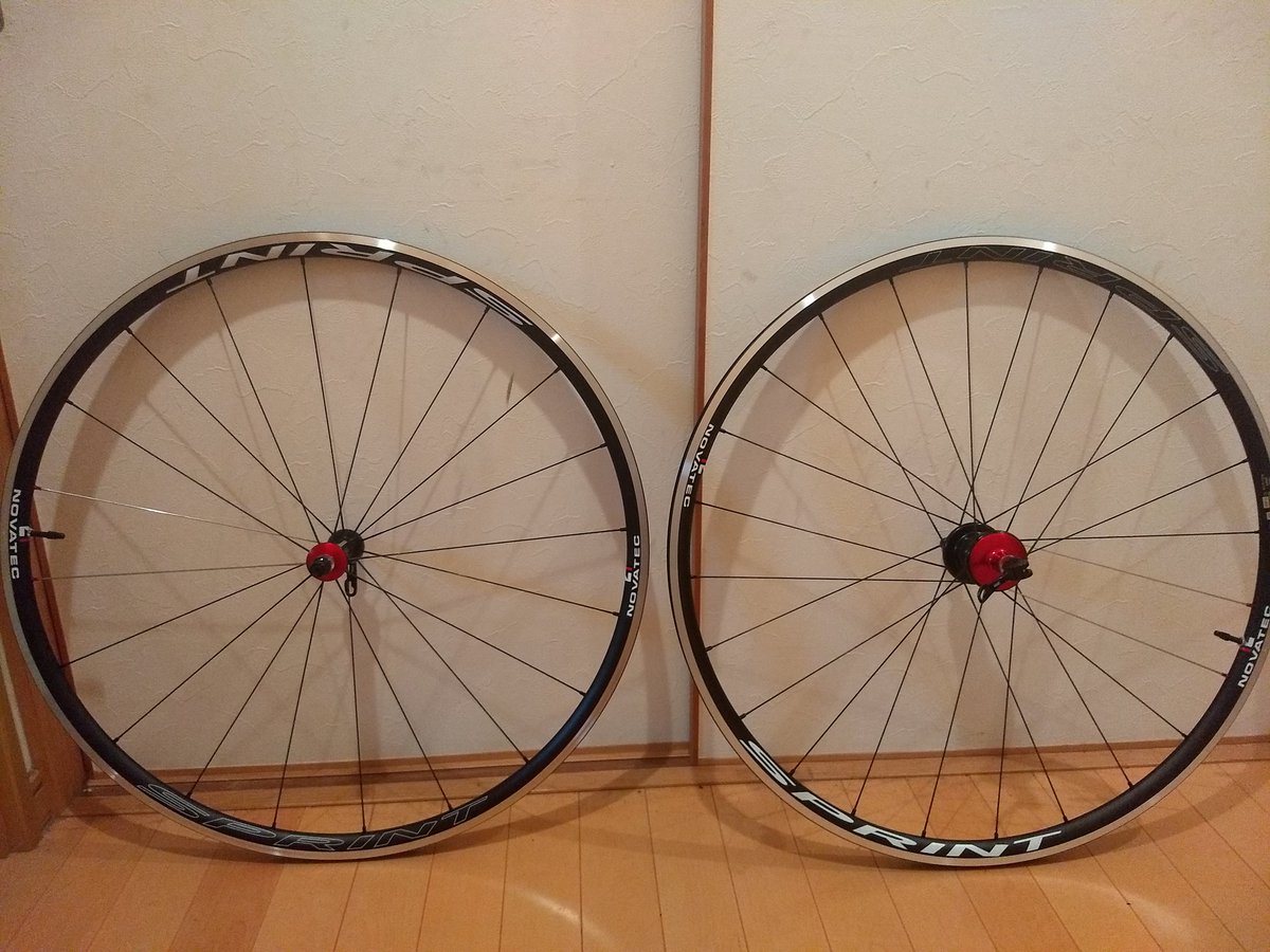 R0DDO's tweet image. 超絶突然ですが……

NOVATEC SPRINT 納輪しましたーーー！！！！

死ぬほど軽いです！！
これからは、スプリントはあまりしませんがSPRINTと頑張って行きたいと思います！！
ついでに、クロス以来のコルサと105のスプロケも納品！
#納輪
#農林水産省
#NOVATEC
#SPRINT