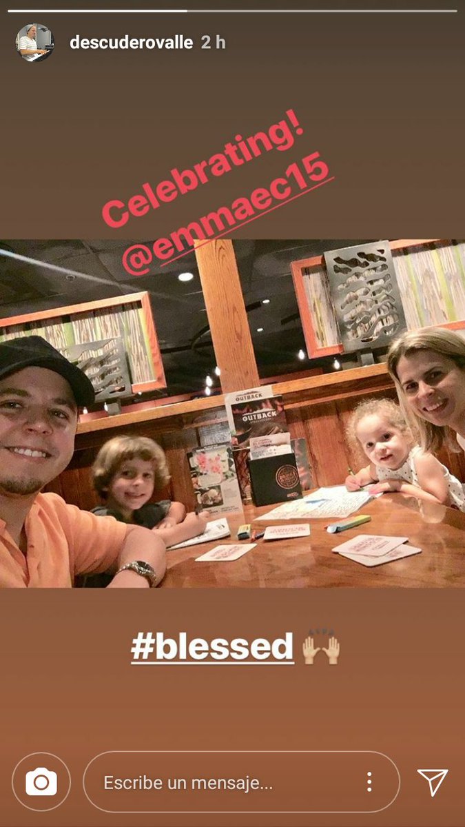 IsaCastilloMICD's tweet photo. Que Bella Familia #HBDEmma https://t.co/XOIq2urtpg