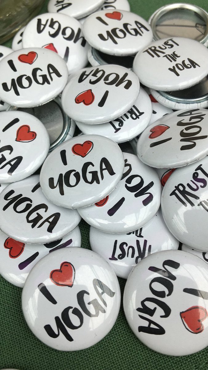 TiborPunkhead's tweet photo. Buttonz for #yoga #lovers ! Get your at @AkvariumKlub 🤸‍♂️🧘‍♀️ https://t.co/NDUGA0OJvy
