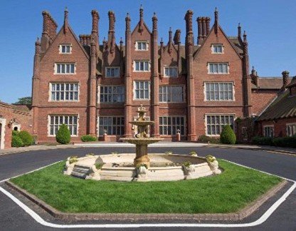 10th June Dunston Hall Antiques Fair from EA Fairs antiques-atlas.com/antique_fair/d… … <a href="/gnbfairs/">GNB FAIRS</a>  open 10.30am - 4pm.This Fair will feature around 35 dealers on 50 tables selling quality items including Antique Silver, fine jewellery, early Moorcroft and Worcester, Antique Clocks ect