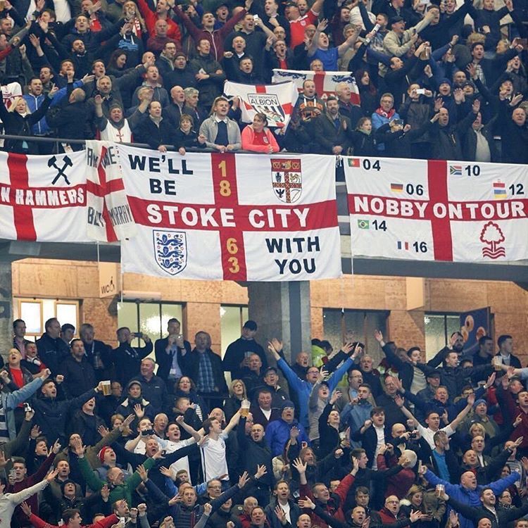e_nottmforest's tweet photo. We look back at the Nottingham Forest supporters who have followed @England around the world... Let us know if you're heading to the #RussiaWorldCup  #nffc #nottingham #forest #England https://t.co/FvIWC1KPzx